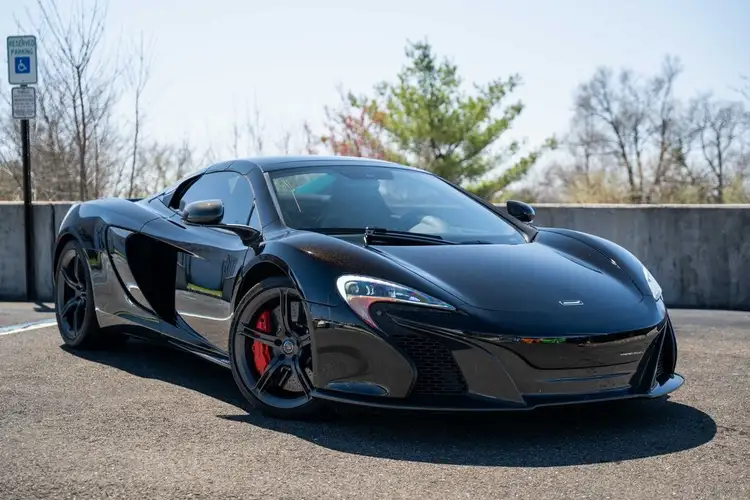 McLaren 650S