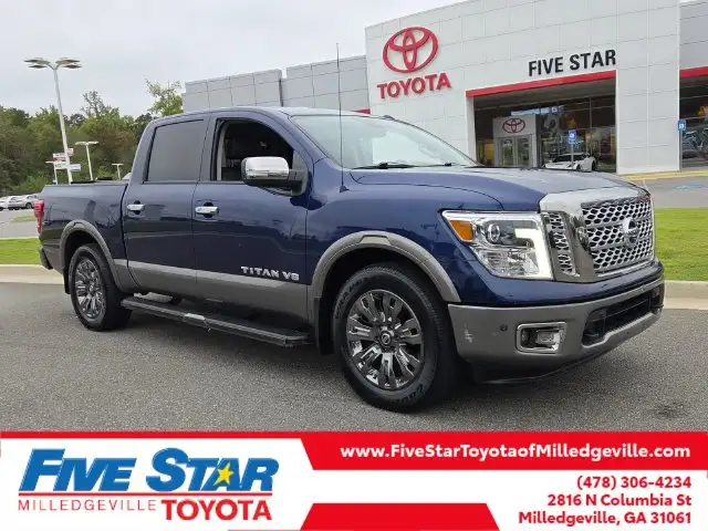 Nissan Titan