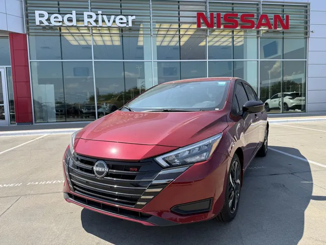 Nissan Versa