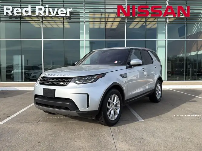 2020 Land Rover Discovery SE's photo