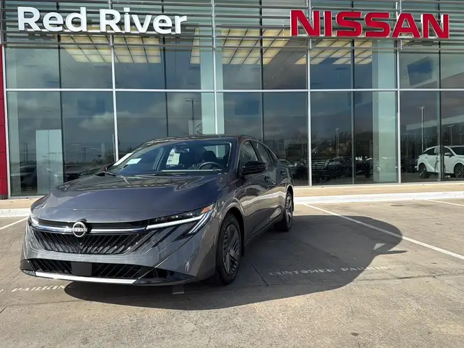 2026 Nissan Sentra S's photo