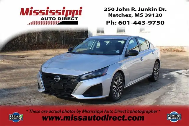 2024 Nissan Altima SV