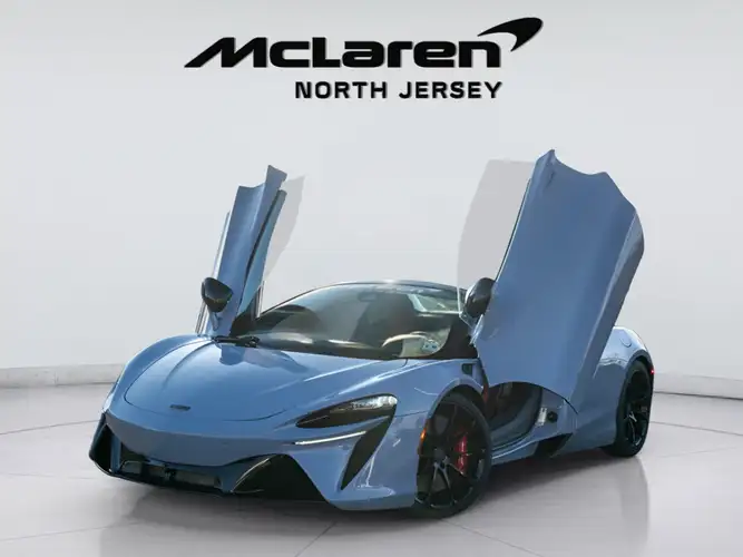 Used 2025 McLaren Artura for Sale (VIN: SBM16BEA7SW003422)