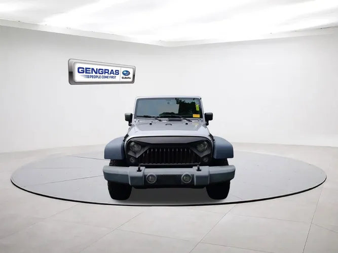 Used 2015 Jeep Wrangler Unlimited Sport with VIN 1C4BJWDG4FL727035 for sale in Hartford, VT