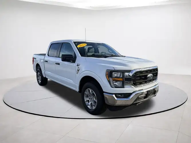 2023 Ford F-150 XL's photo