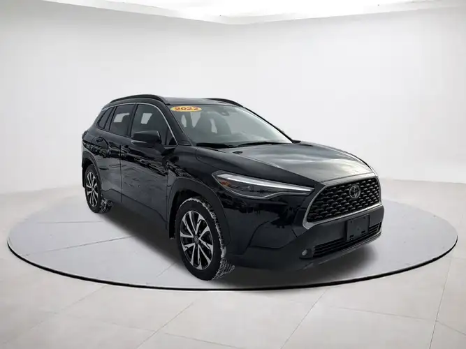 2022 Toyota Corolla Cross XLE