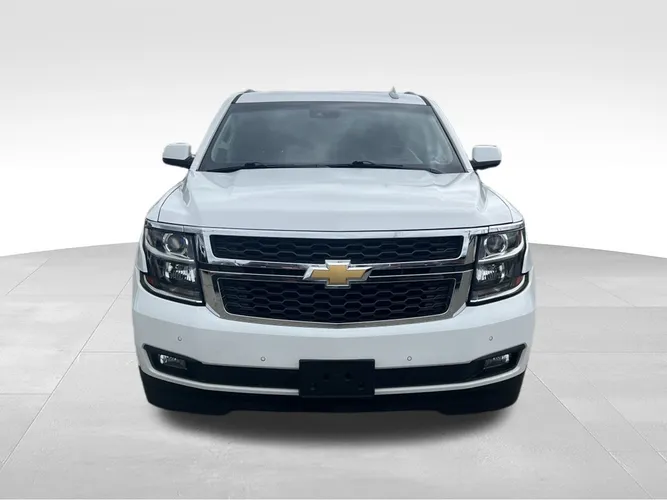 Used 2019 Chevrolet Suburban LT with VIN 1GNSKHKC7KR228088 for sale in Rutland, VT
