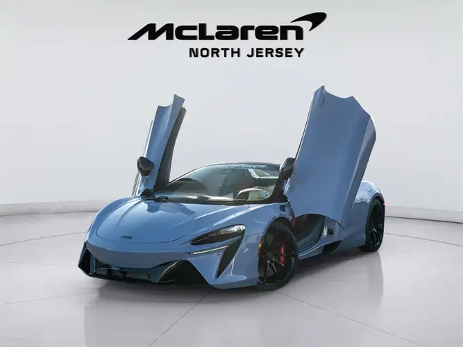 Used 2025 McLaren Artura for Sale (VIN: SBM16BEA7SW003422
