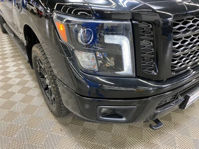 Used 2018 Nissan Titan XD SV with VIN 1N6BA1F42JN522250 for sale in Wichita, KS