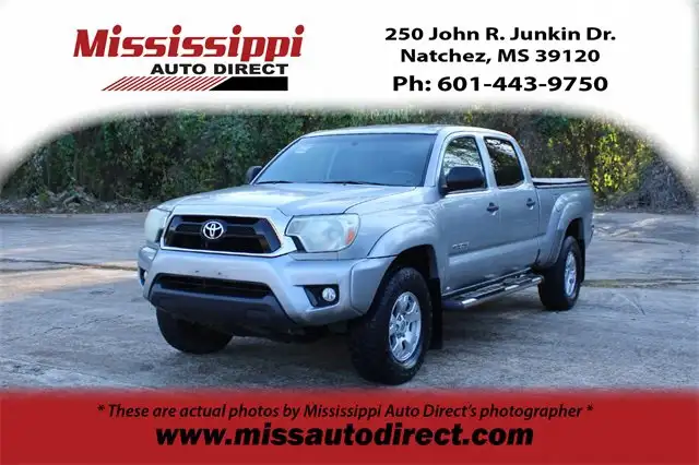 2015 Toyota Tacoma PreRunner's photo