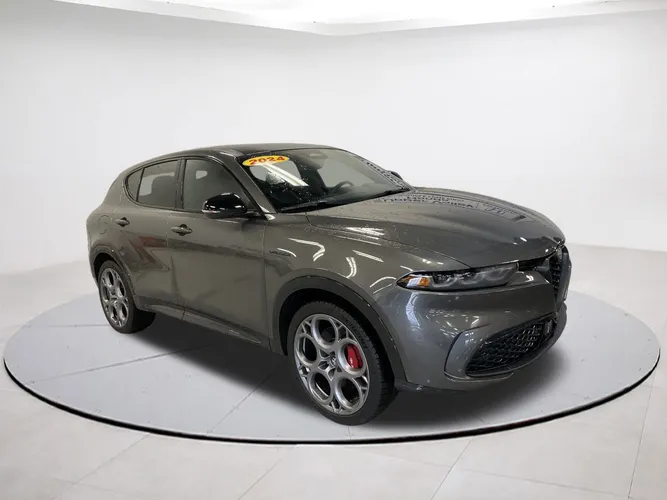 Used 2024 Alfa Romeo Tonale Veloce with VIN ZASPATDW7R3047523 for sale in White River Junction, VT