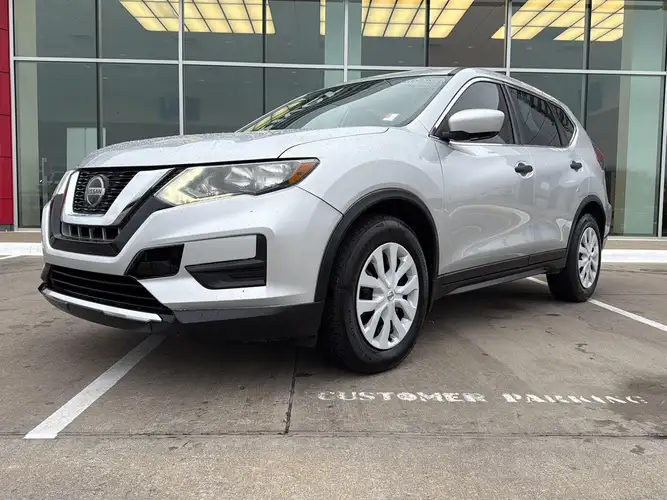Used 2018 Nissan Rogue S with VIN 5N1AT2MT0JC773834 for sale in Ardmore, OK