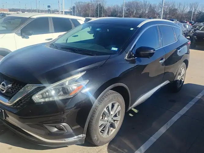 2018 Nissan Murano SL's photo