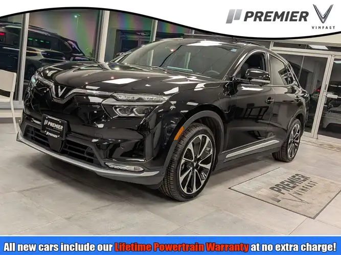 2025 VinFast VF 8 Plus's photo