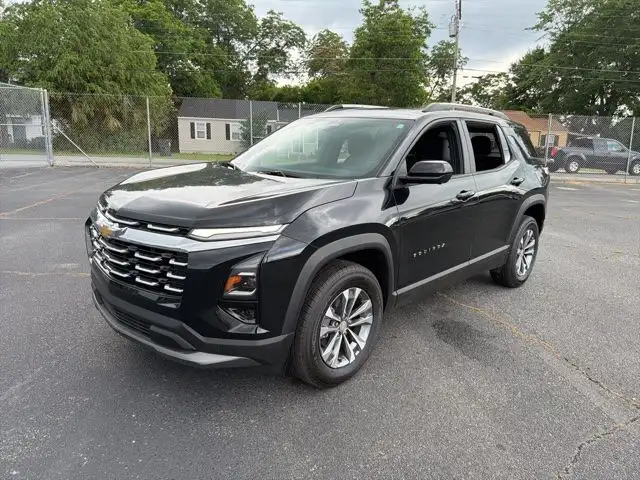 2025 Chevrolet Equinox LT 1.5T's photo