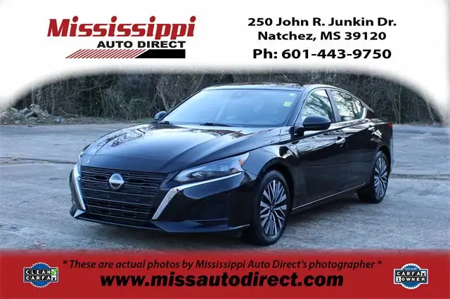 2024 Nissan Altima SV's photo